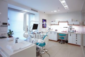 Read more about the article Dental Office Cleaning Checklist