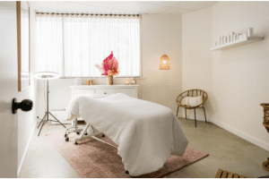 Read more about the article Keeping Your Spa Clean