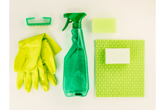 Read more about the article Essential Tools For A Cleaning Kit